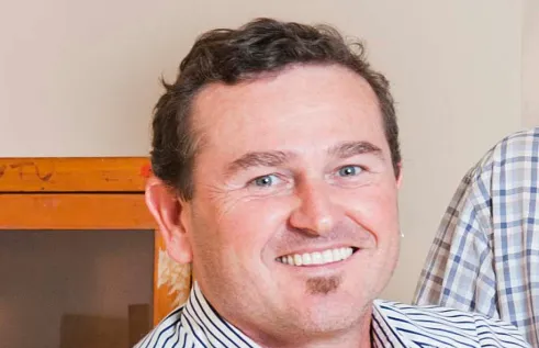 Dr Andrew Edwards